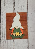 St. Patricks Day | Tiered Tray | Leprechaun | Lucky